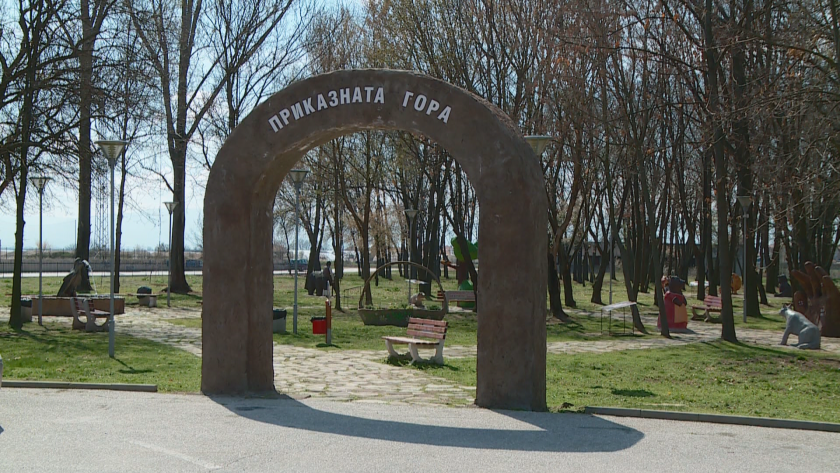Къде е приказната гора у нас и какви герои може да срещнете в нея?